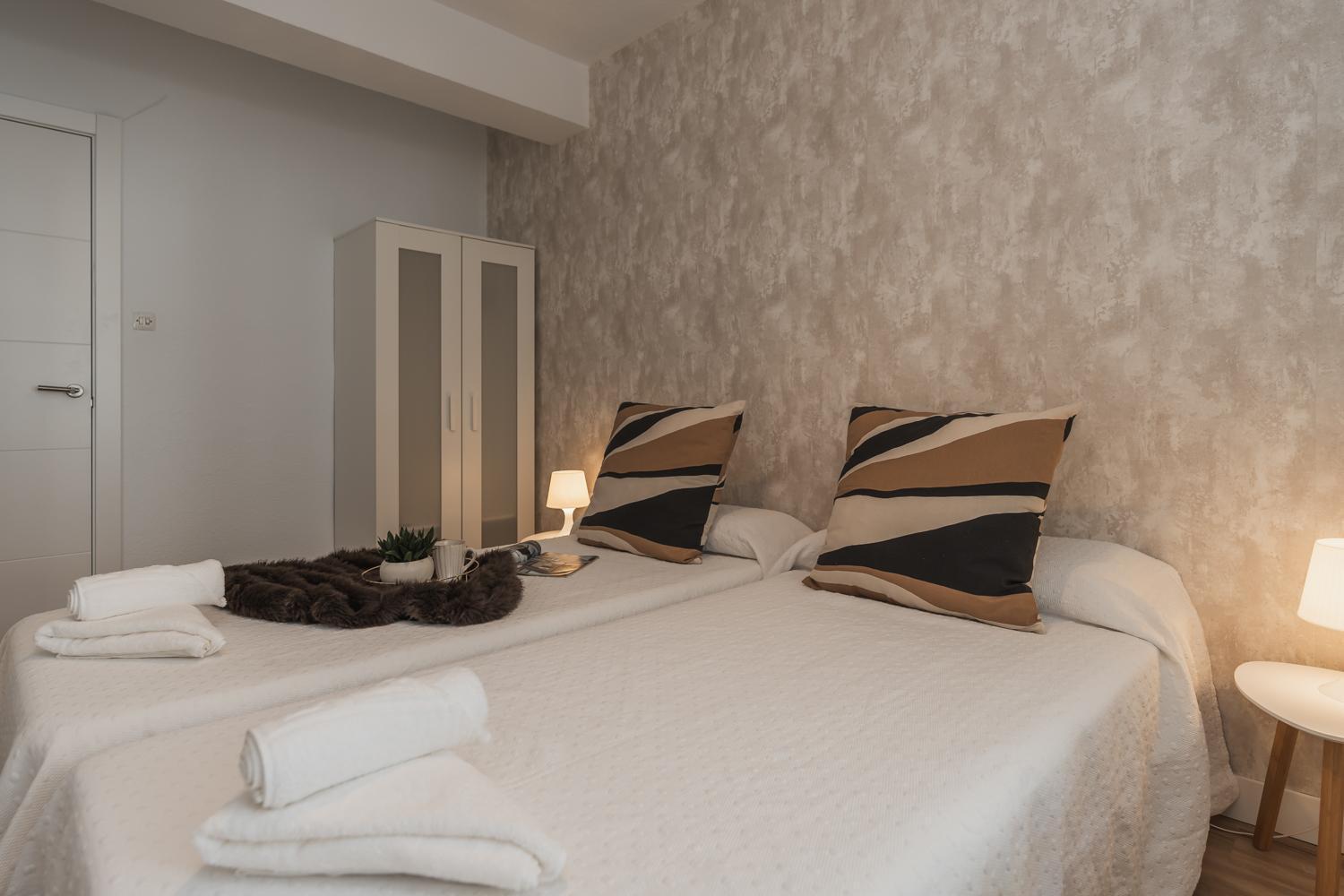 Tuguest Duquesa Apartment Гранада Экстерьер фото